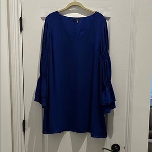 Kaari Blue Bell Sleeve Dress